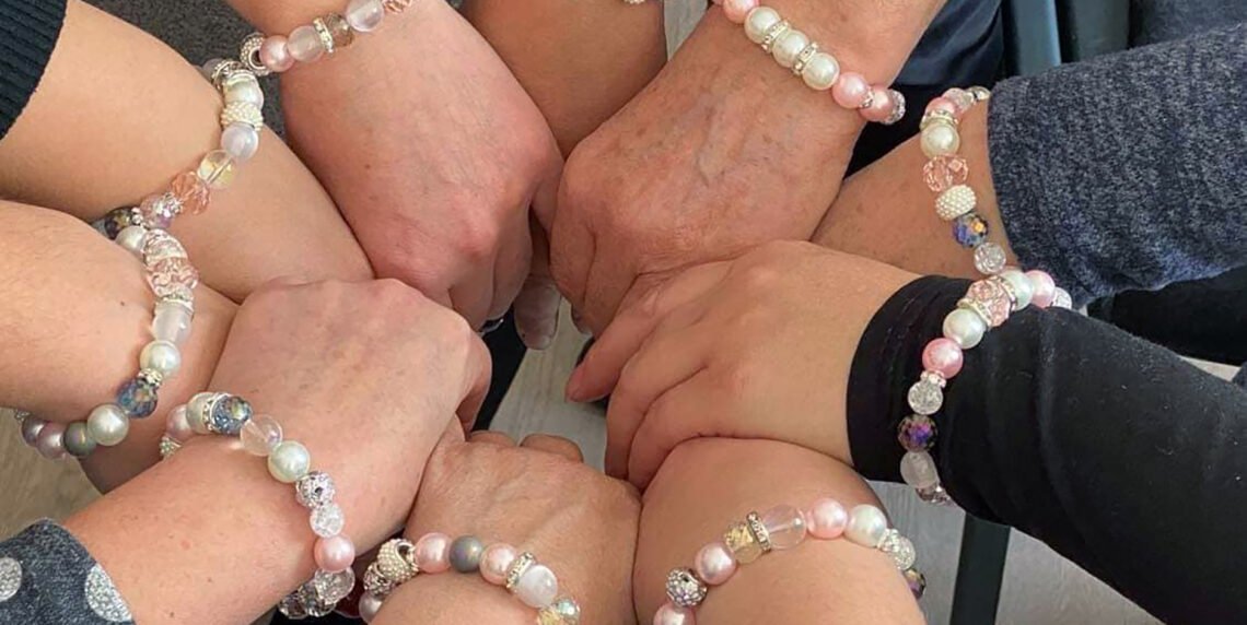 Допомога має бути всебічною