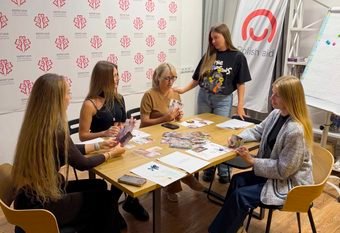 «МАЮ ПРАВО. Хотіти. Обирати.Відмовлятися. Насолоджуватися. Жити»